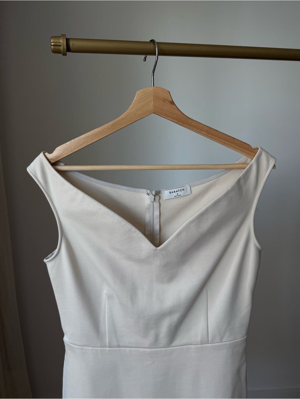Aritzia Babaton Onyx Dress Ivory Cream Size 8 - Picture 3 of 7